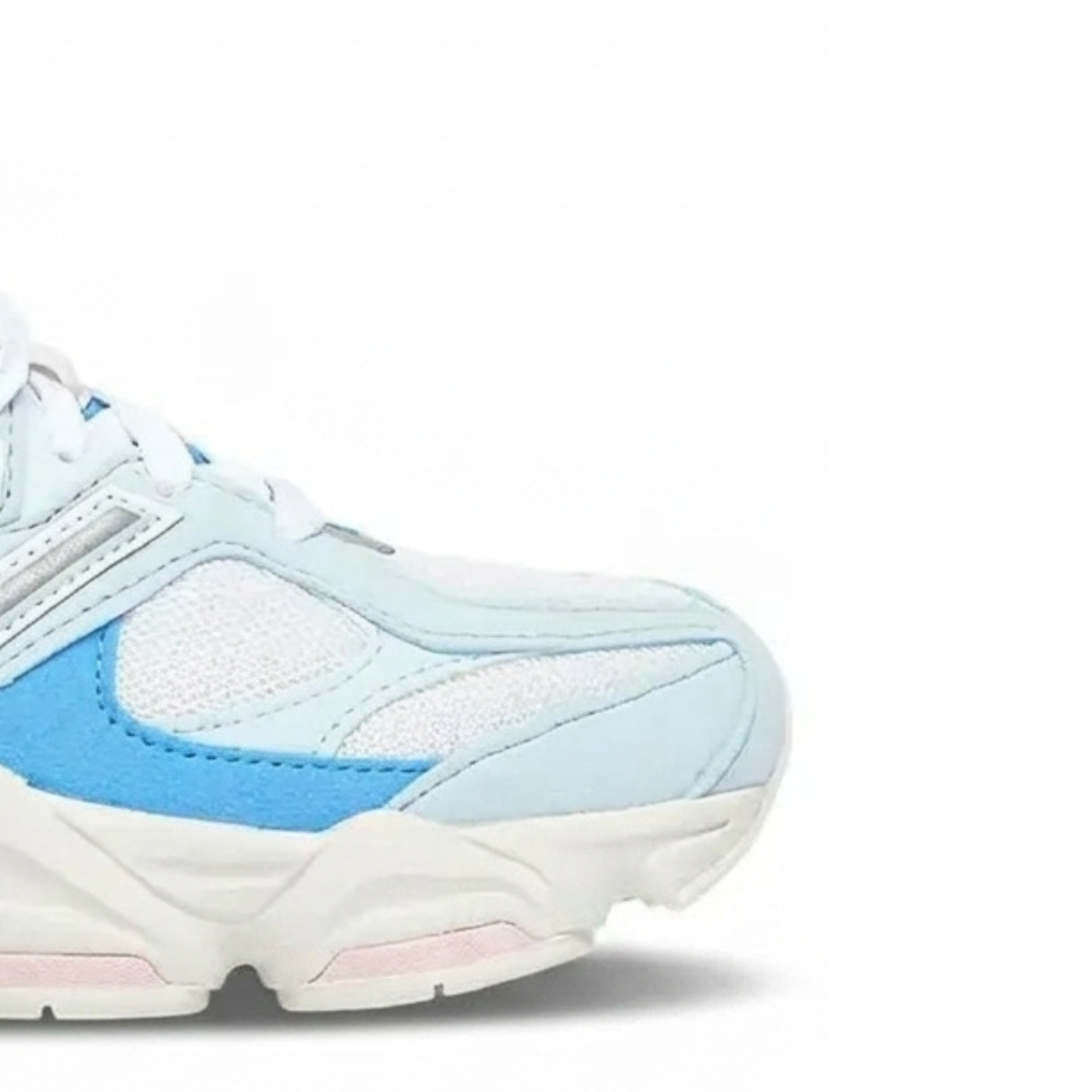 9060 Blue | White